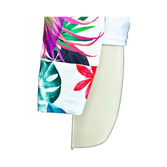 Raisins Rash Guard, Zip-Back, Long Sleeved UVP Vieques Swim Shirt. XS - Picture 9 of 13